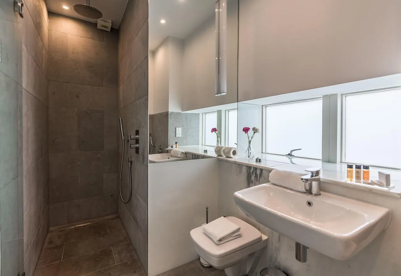 The Daniel Day Lewis Suite - Hiphipstay Dublin Apartment