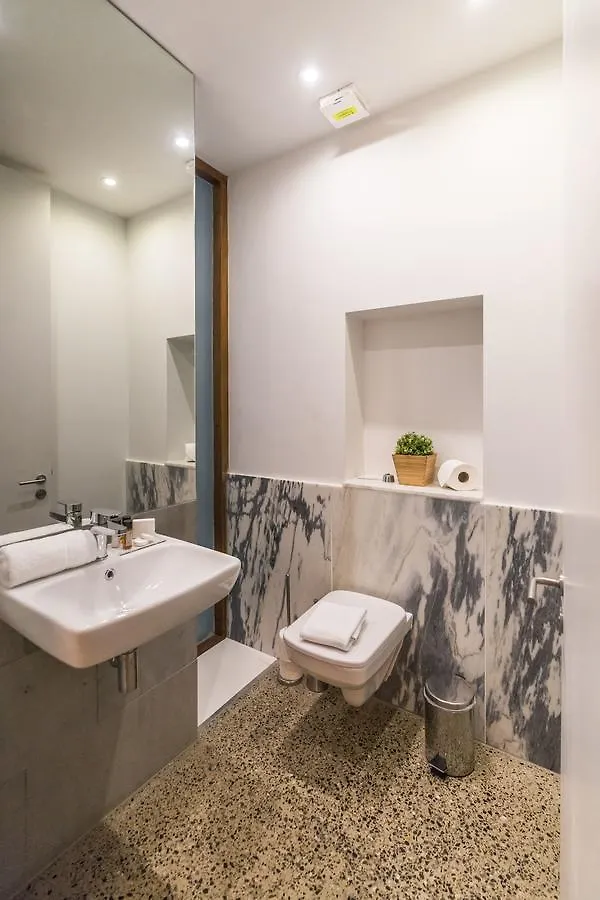 The Daniel Day Lewis Suite - Hiphipstay Dublin Ireland