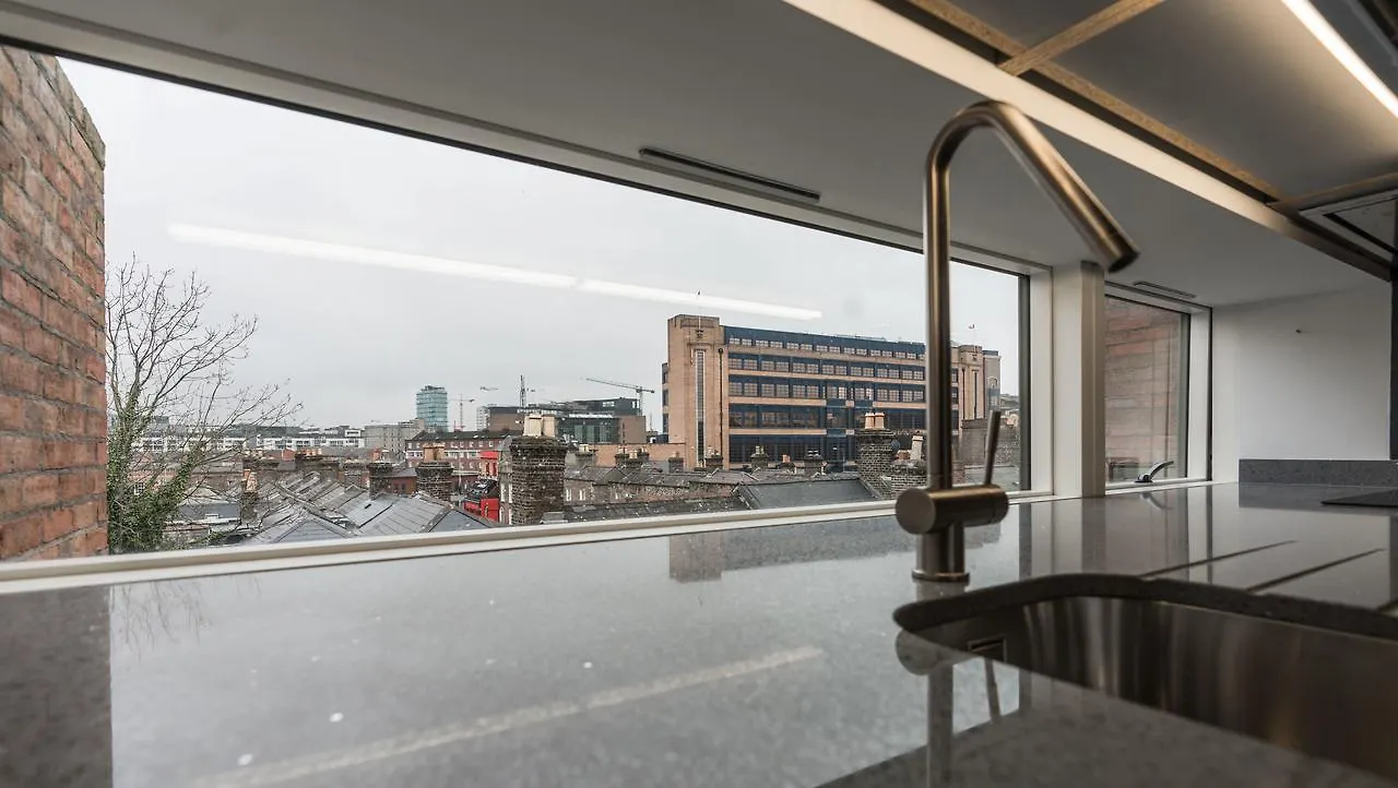 The Daniel Day Lewis Suite - Hiphipstay Dublin Apartment